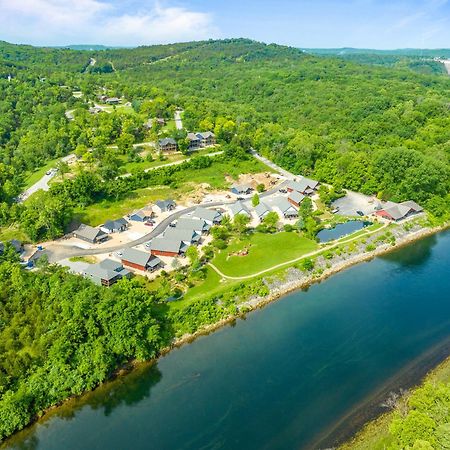 New Ozark Oasis Luxe Cabin Retreat With Hot Tub Hollister Extérieur photo